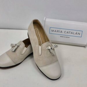 Zapatos Mar a Catalan crudos con borlas Sacha Moda Infantil